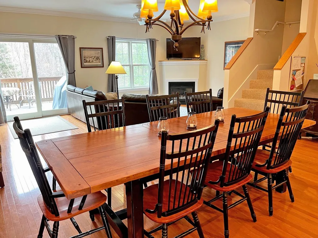 53 Amber Way Warren VT 05674