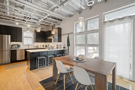 272 Hanover Center Road Hanover NH 03755