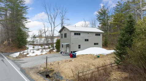 272 Hanover Center Road Hanover NH 03755