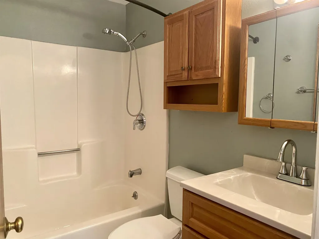 37 Alice Drive Concord NH 03302