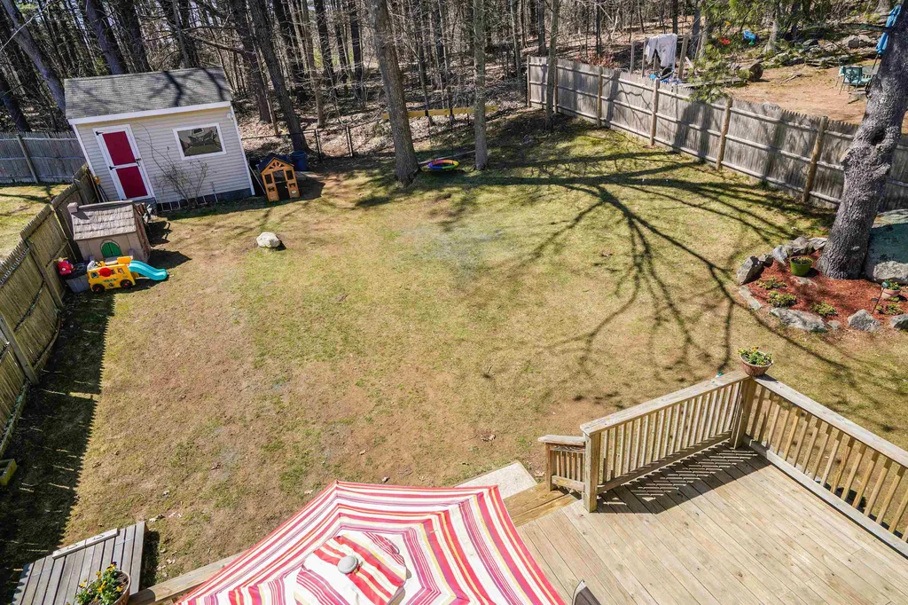 4r Sunnyside Lane Derry NH 03038