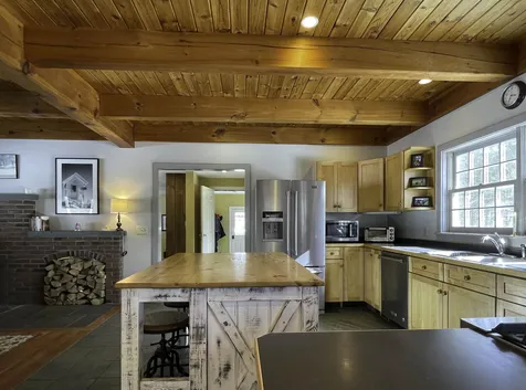 391 Murray Road Lincoln VT 05443