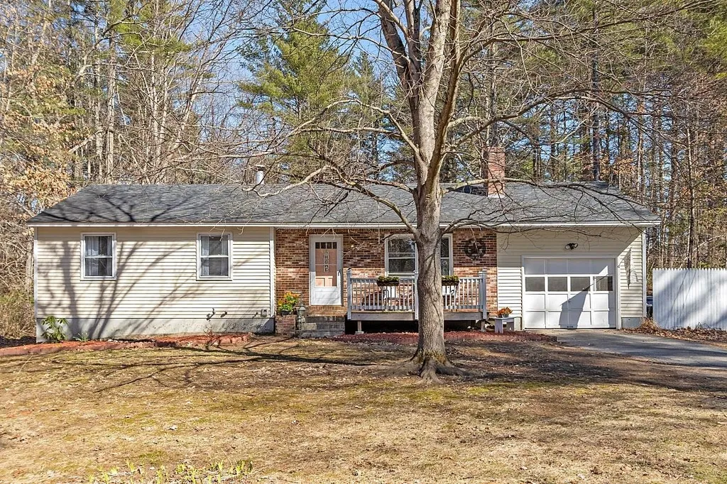 58 Bean Road Merrimack NH 03054