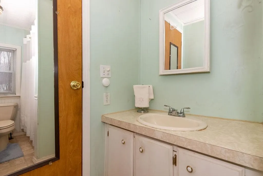 33 Eagle Drive Rochester NH 03868