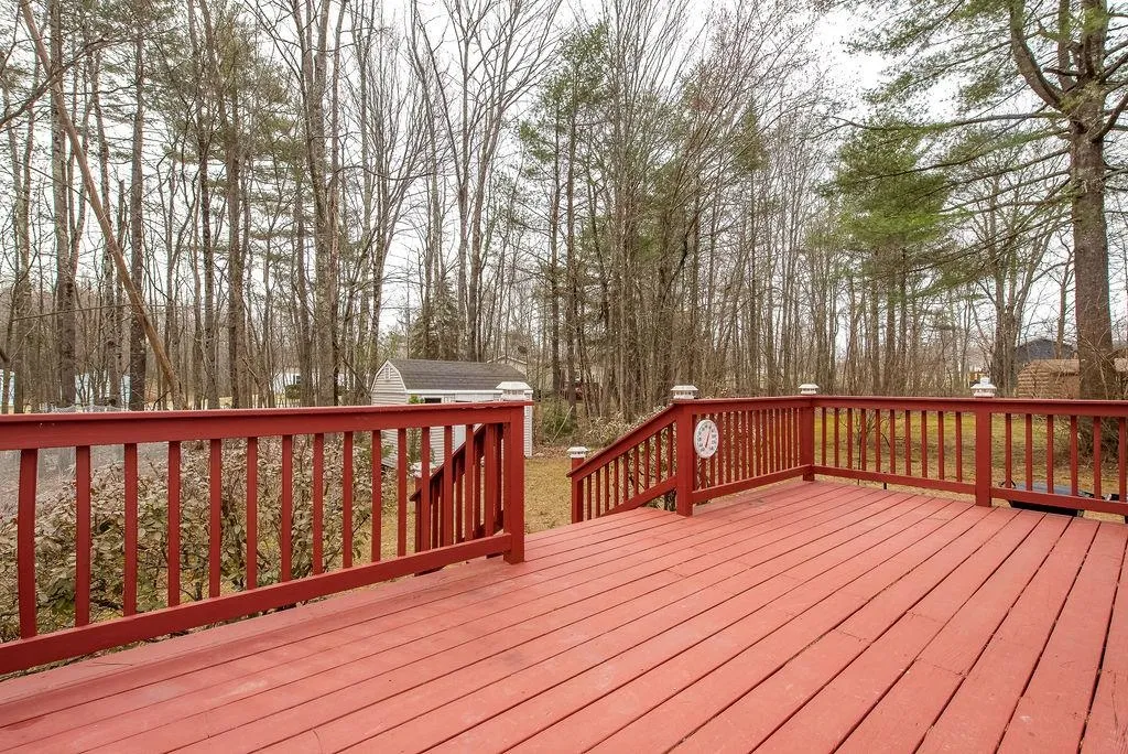 33 Eagle Drive Rochester NH 03868