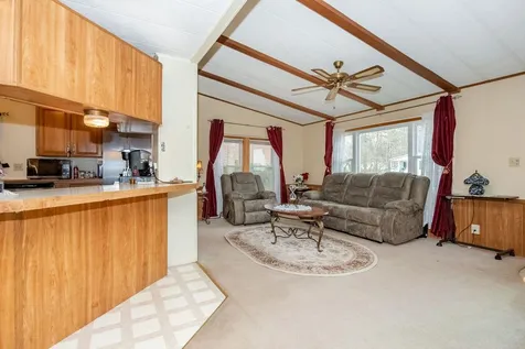 33 Eagle Drive Rochester NH 03868