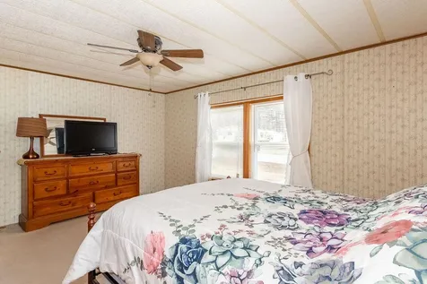33 Eagle Drive Rochester NH 03868