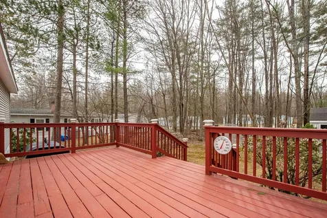 33 Eagle Drive Rochester NH 03868