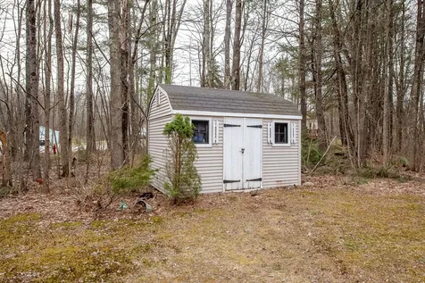 33 Eagle Drive Rochester NH 03868