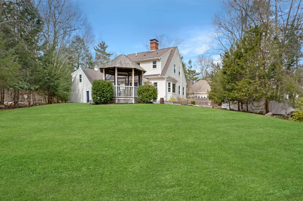 158 Woodland Road Hampton NH 03842
