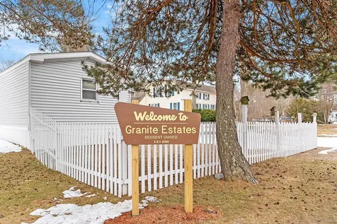 35 Spruce Terrace Derry NH 03038