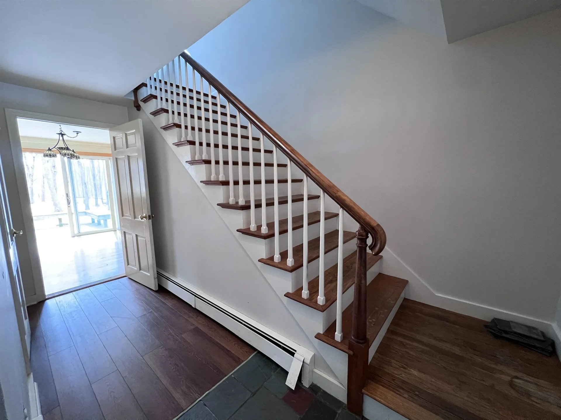 23 Shore Road Kingston NH 03848