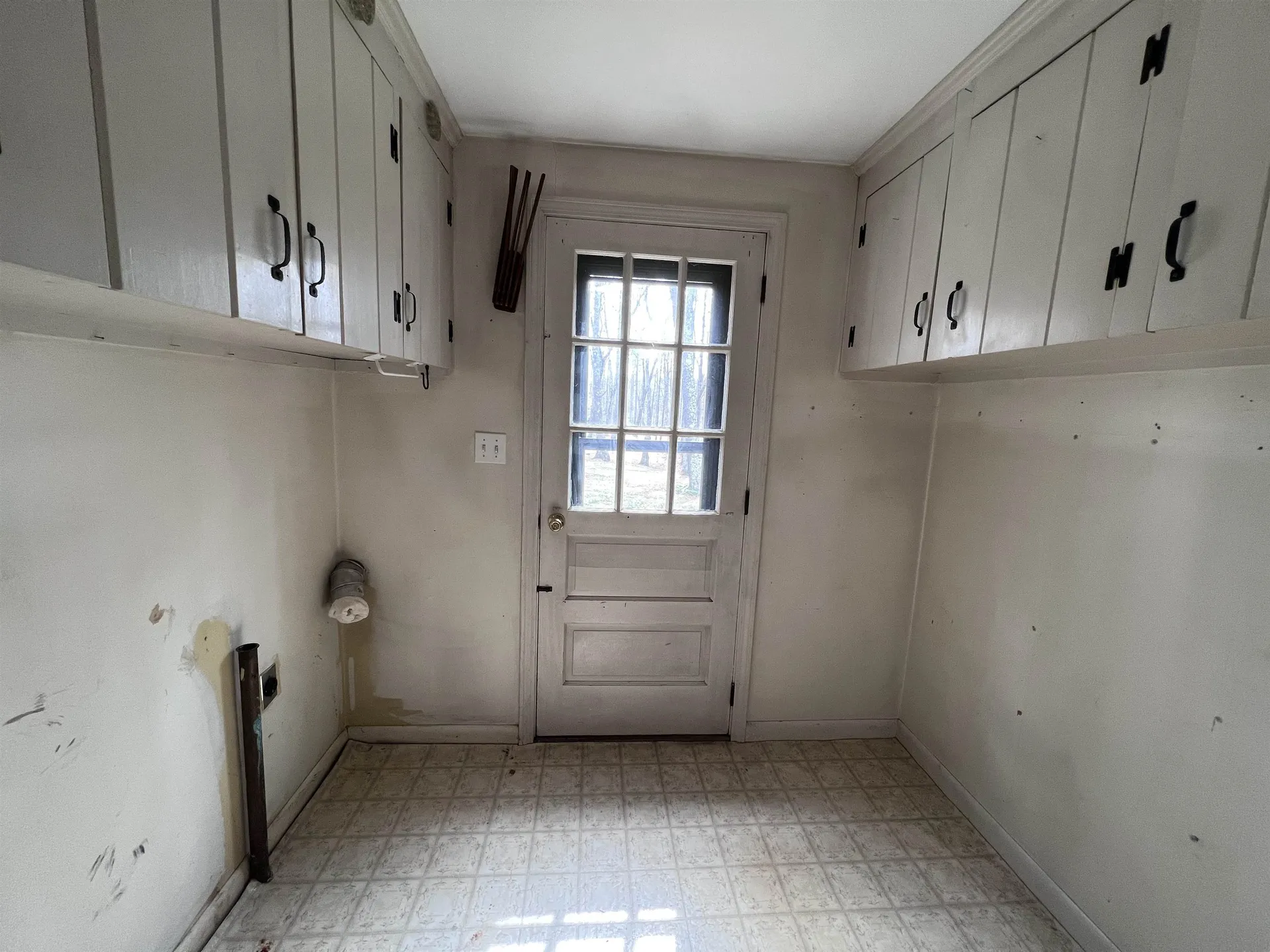 23 Shore Road Kingston NH 03848