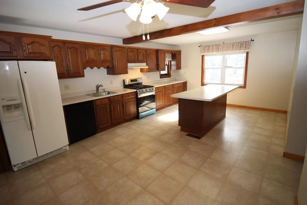 63 Meadow Road Milton VT 05468