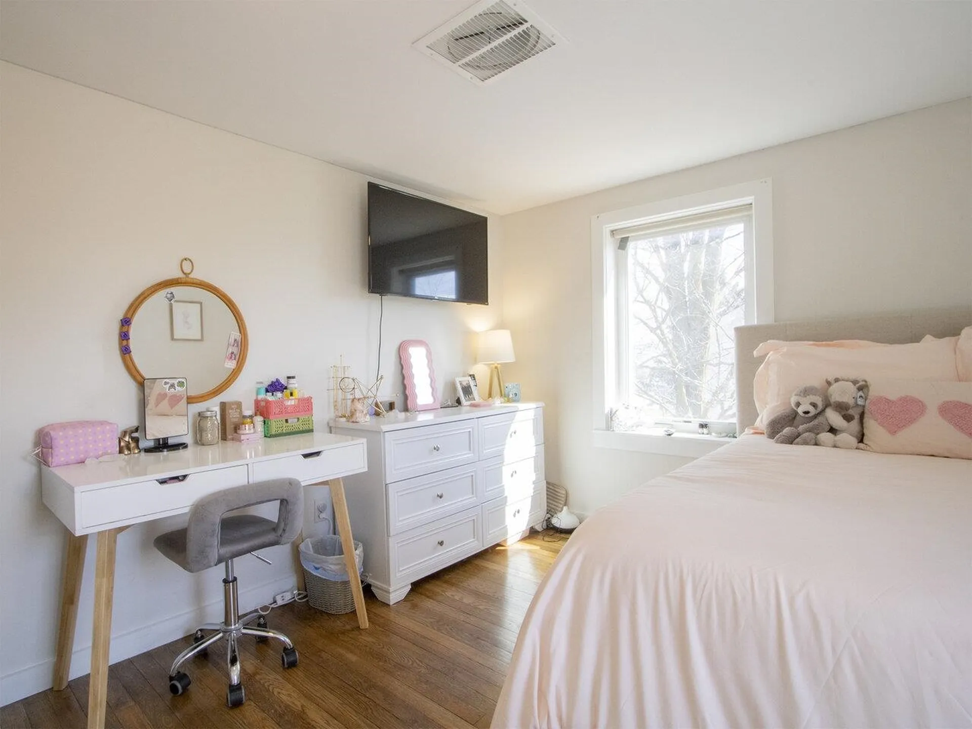 165 Crown Point Road Bridport VT 05734