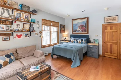 4 Old Spring Drive Grantham NH 03753