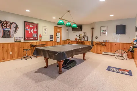 4 Old Spring Drive Grantham NH 03753