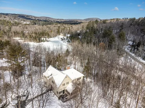 4 Old Spring Drive Grantham NH 03753