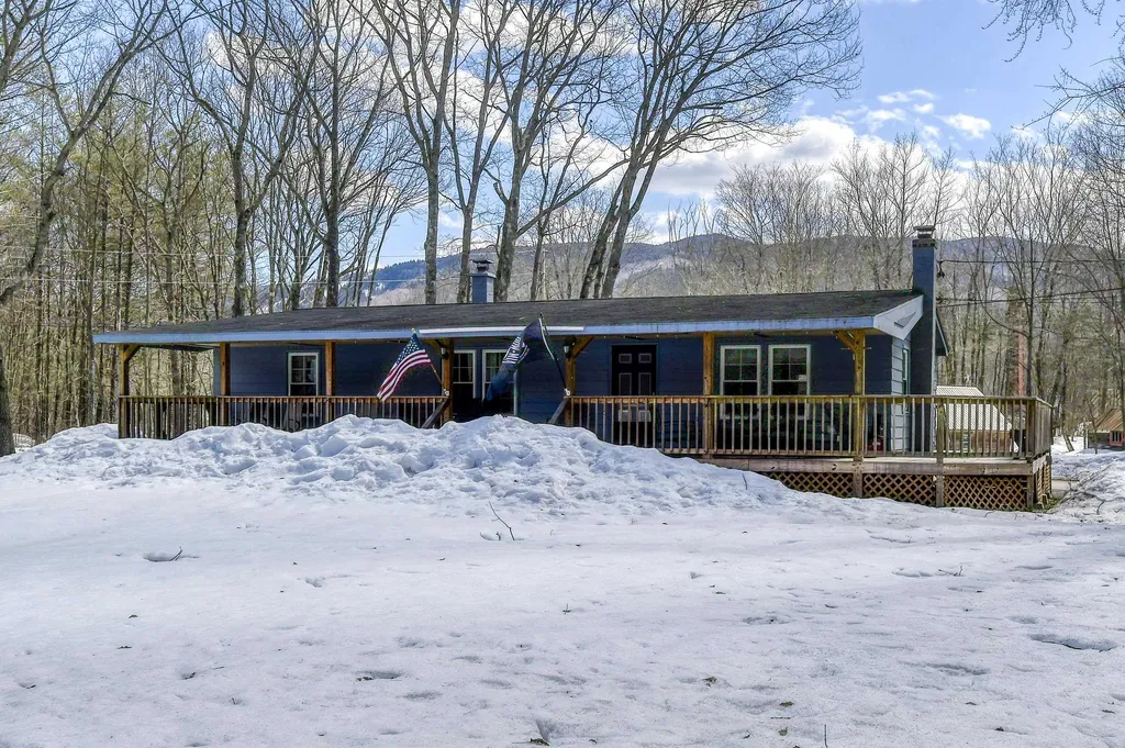 60 Grove Street Bartlett NH 03812