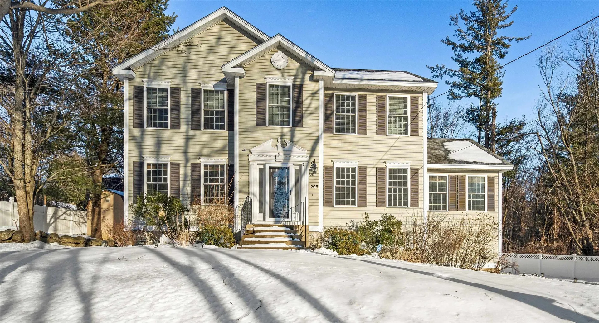 295 Cohas Avenue Manchester NH 03109