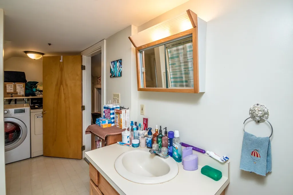 116 Pleasant Street Conway NH 03818