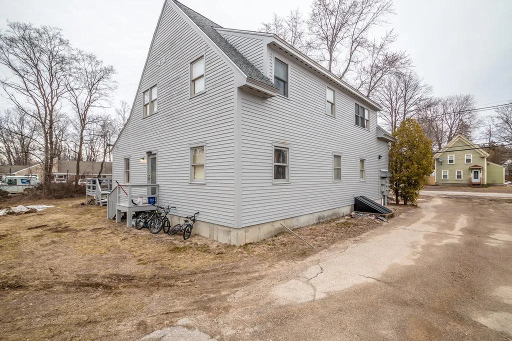 116 Pleasant Street Conway NH 03818