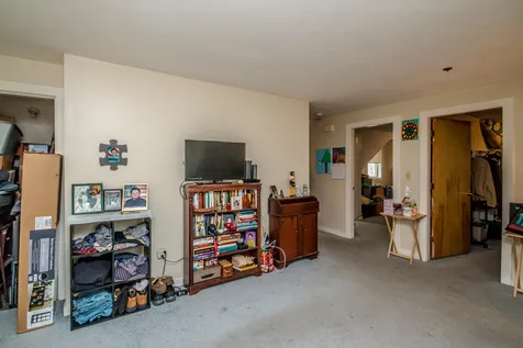 116 Pleasant Street Conway NH 03818