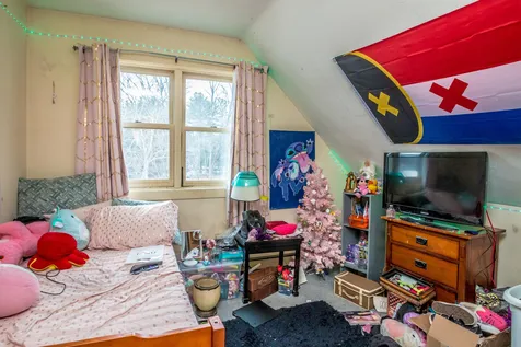 116 Pleasant Street Conway NH 03818
