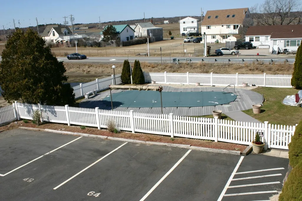 20 Brown Avenue Hampton NH 03842