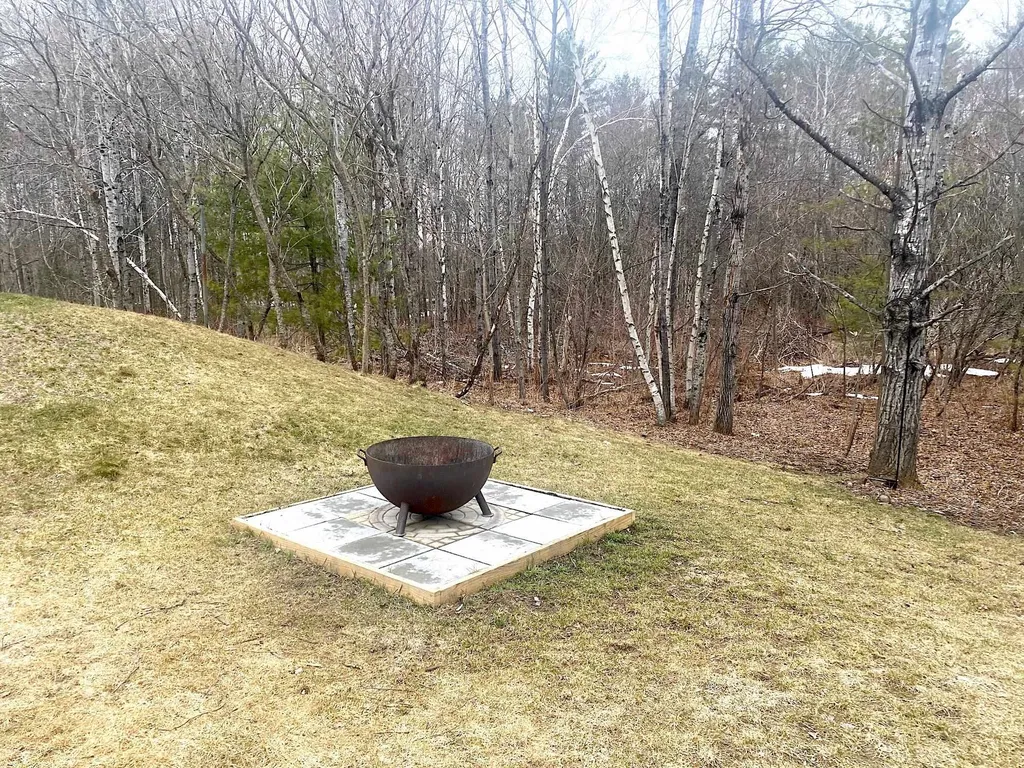 23 Smith Drive Canaan NH 03741
