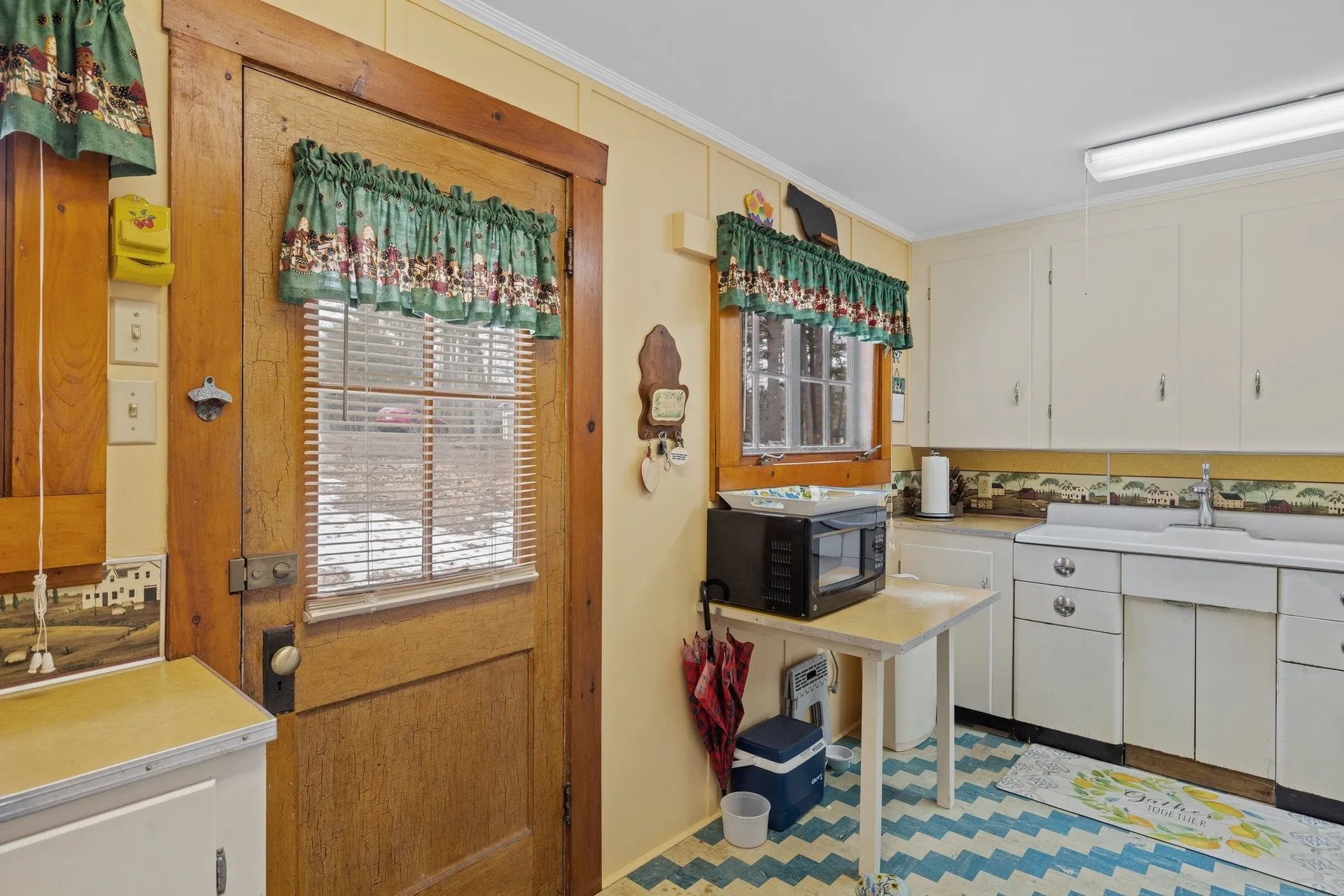 16 Walnut Street Belmont NH 03220