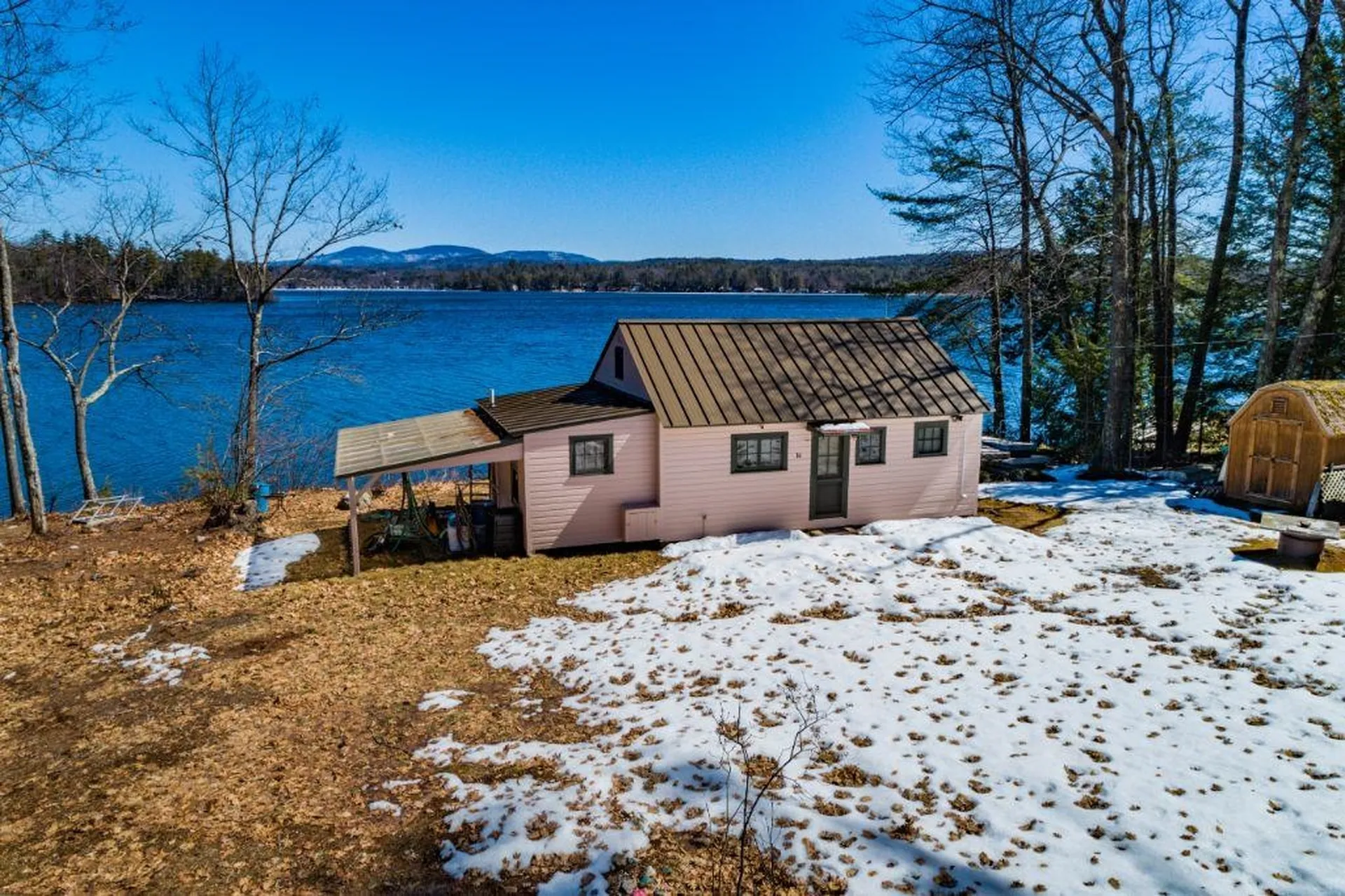 16 Walnut Street Belmont NH 03220