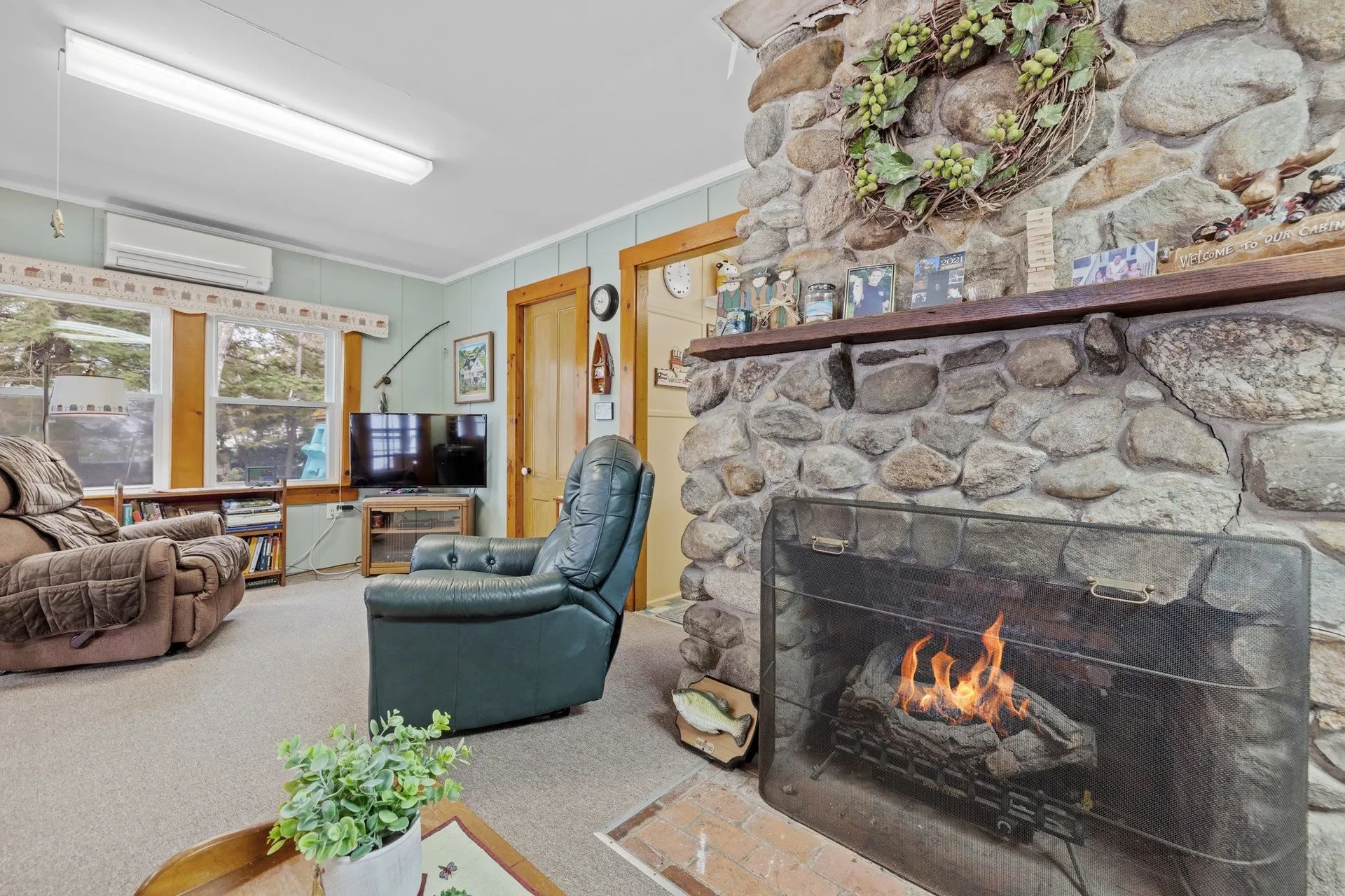 16 Walnut Street Belmont NH 03220