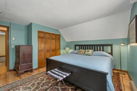 223 Leighton Avenue Laconia NH 03246