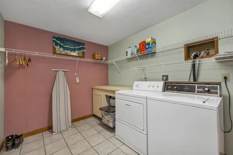 223 Leighton Avenue Laconia NH 03246