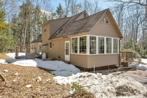 223 Leighton Avenue Laconia NH 03246