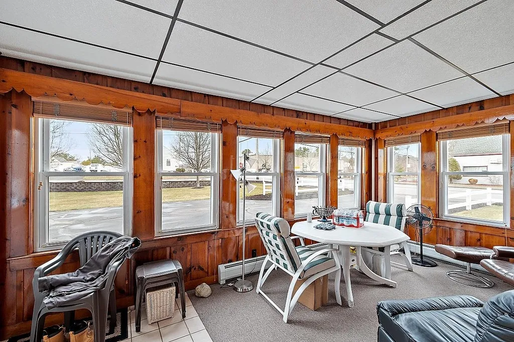 160 Amherst Street Nashua NH 03064