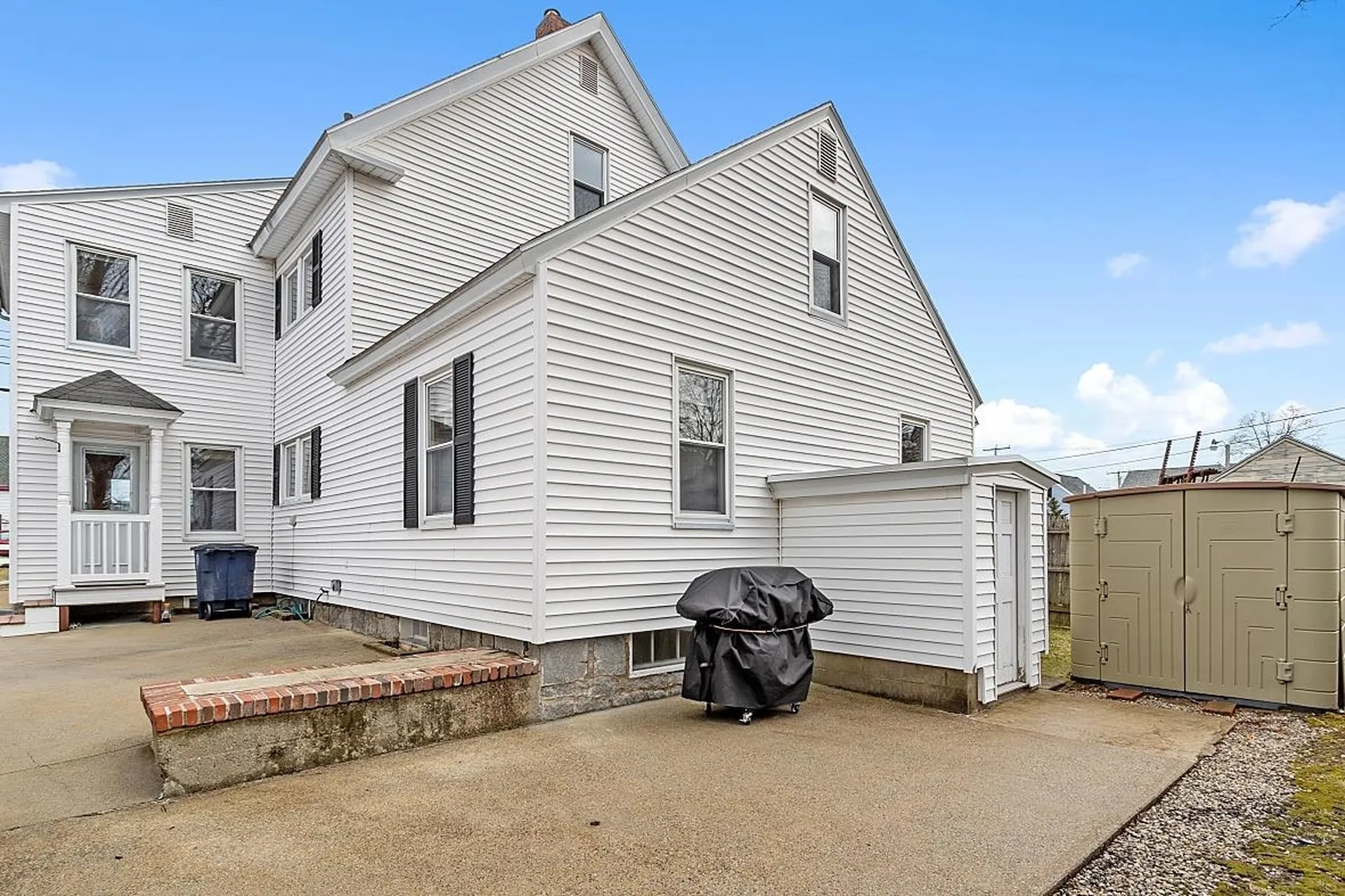 160 Amherst Street Nashua NH 03064