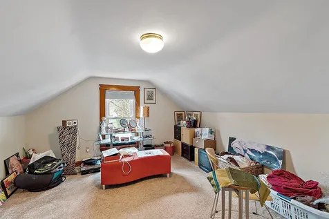 160 Amherst Street Nashua NH 03064
