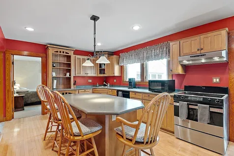 160 Amherst Street Nashua NH 03064