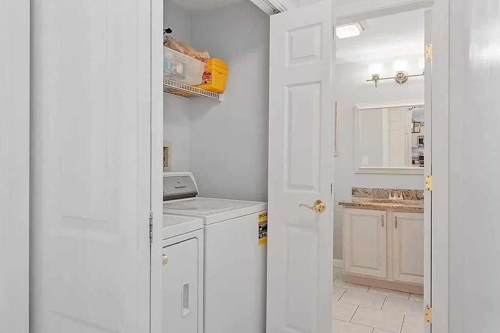 6 Diana Drive Salem NH 03079
