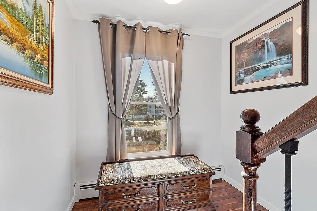 6 Diana Drive Salem NH 03079
