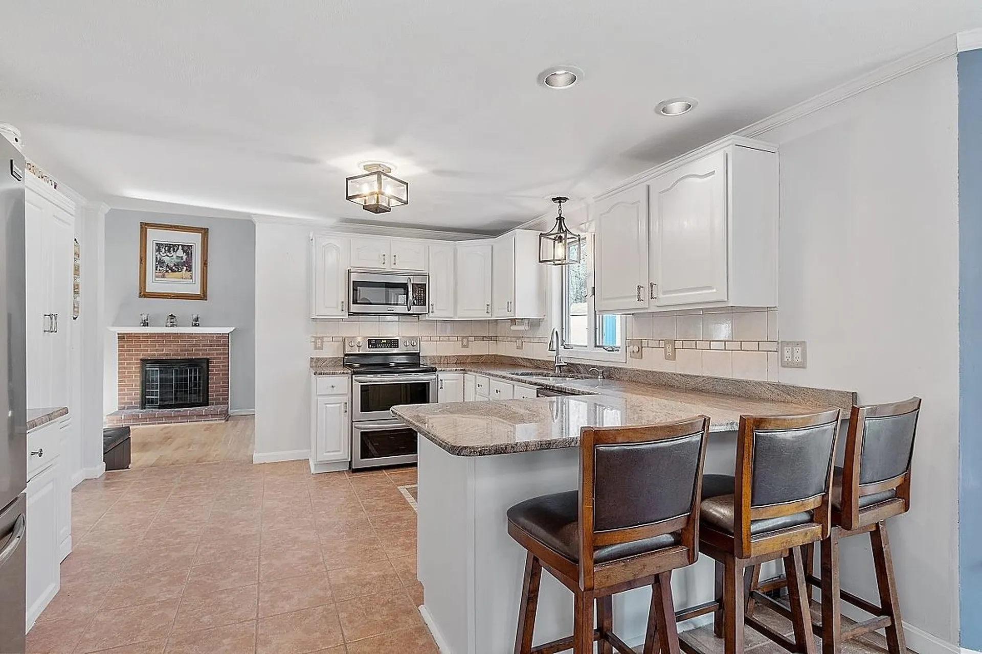 6 Diana Drive Salem NH 03079