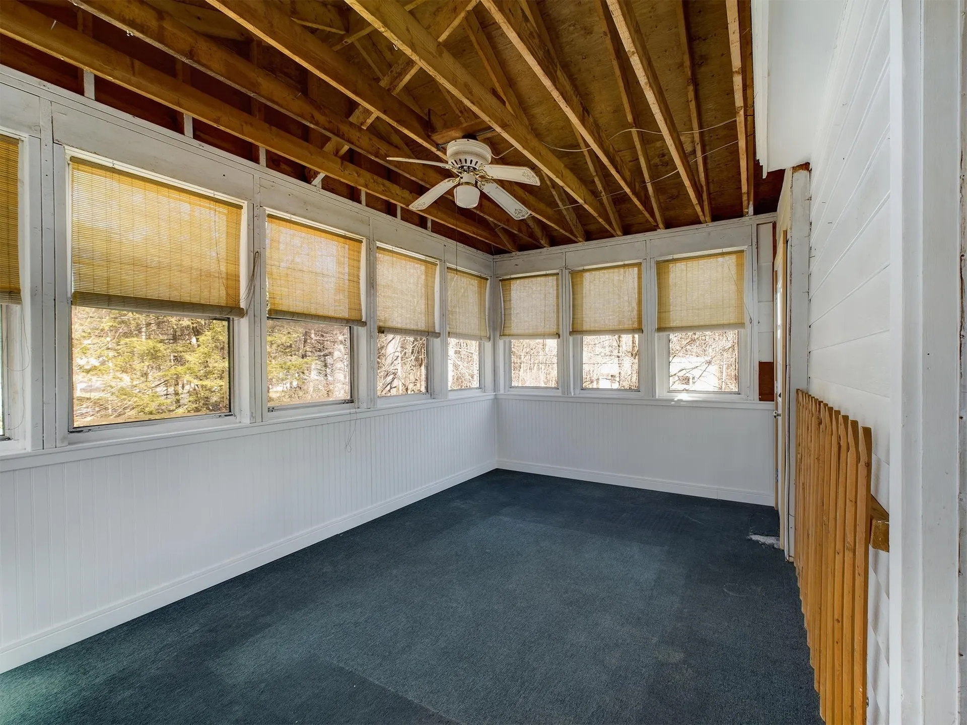 11 Old Auburn Road Derry NH 03038