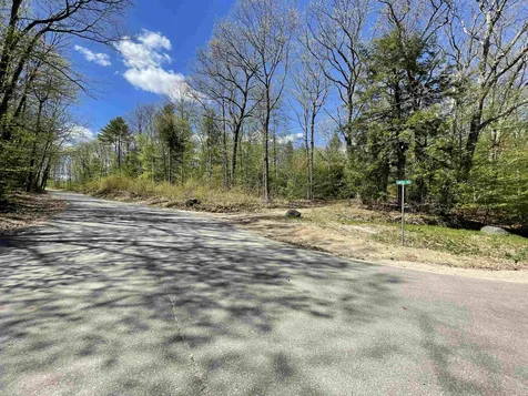 4 Smith Road Holderness NH 03245