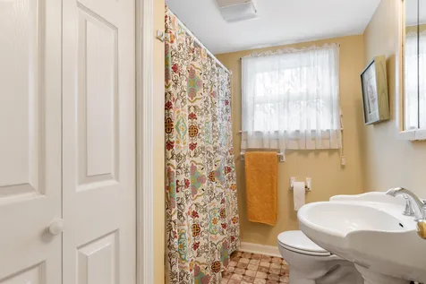 140 Barton Whitney Road Newport NH 03773