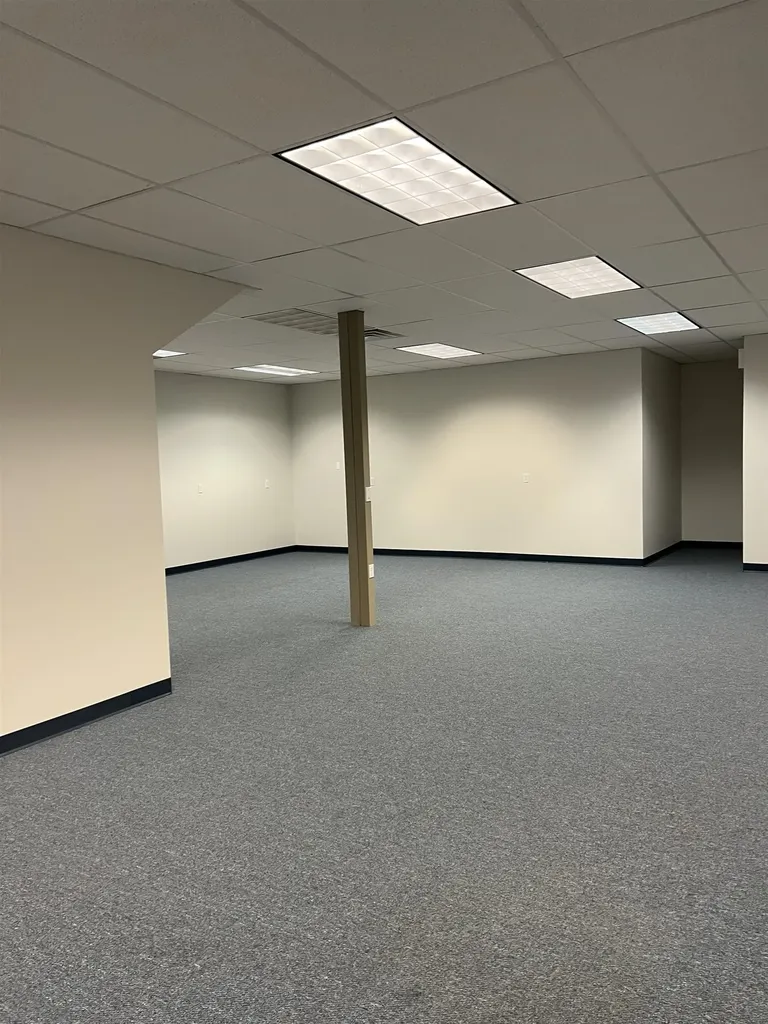 31 Old Nashua Road Amherst NH 03031