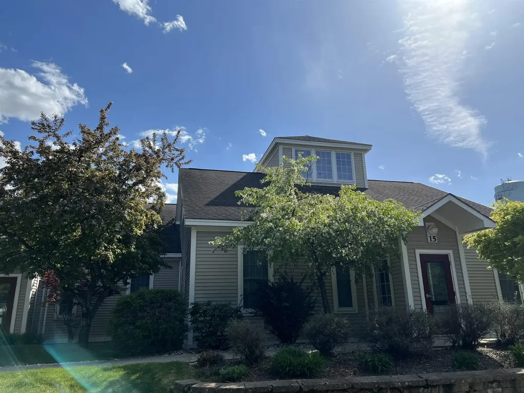 31 Old Nashua Road Amherst NH 03031