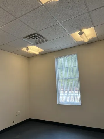 31 Old Nashua Road Amherst NH 03031