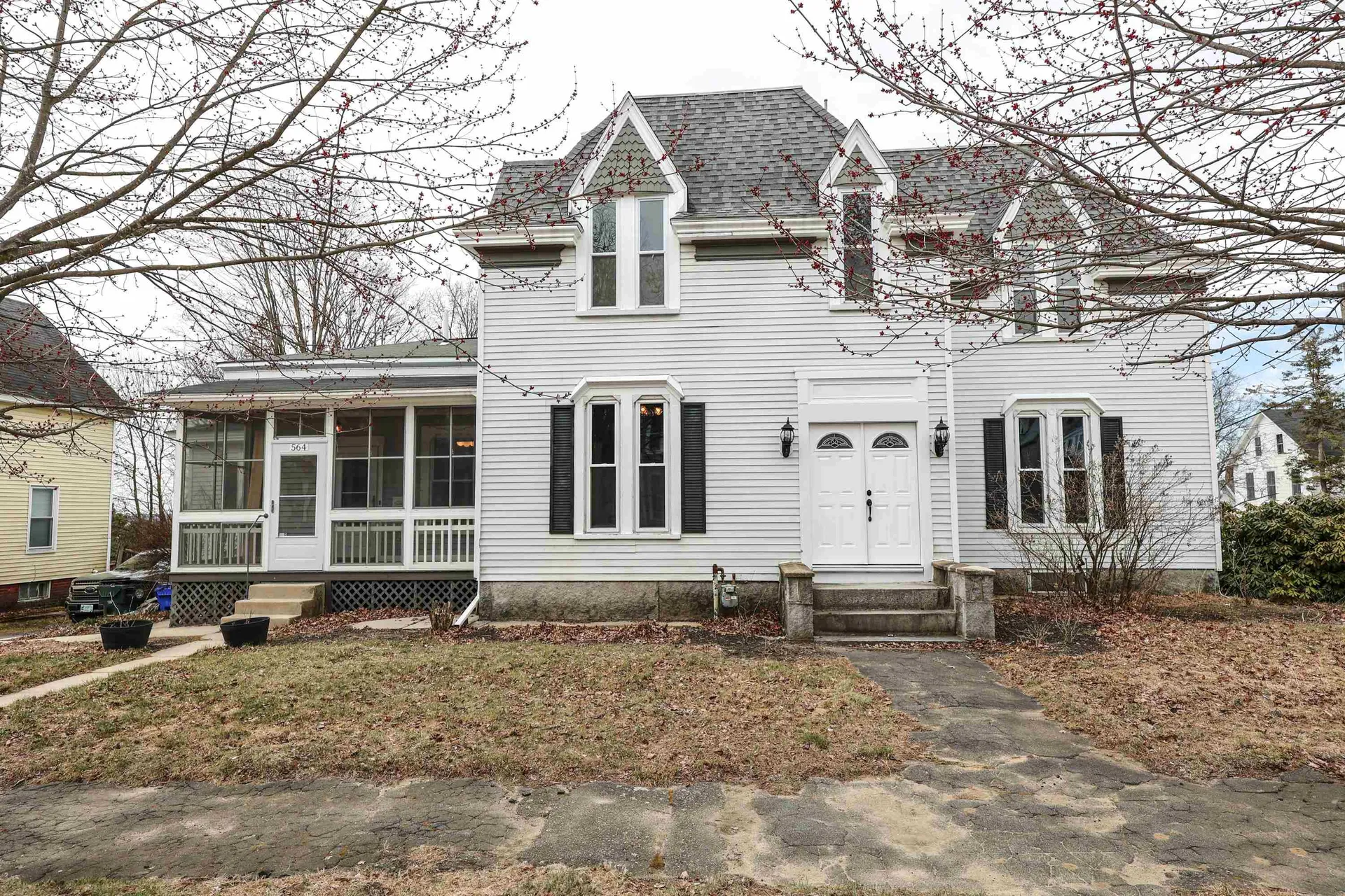 564 Belmont Street Manchester NH 03104